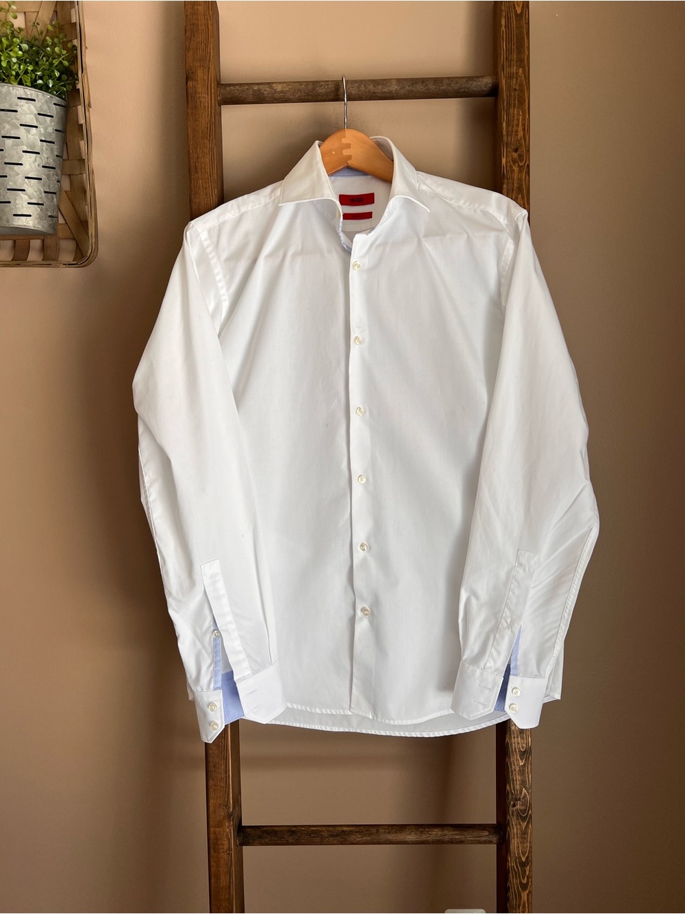 HUGO Boss Men's Classic White Dress Shirt